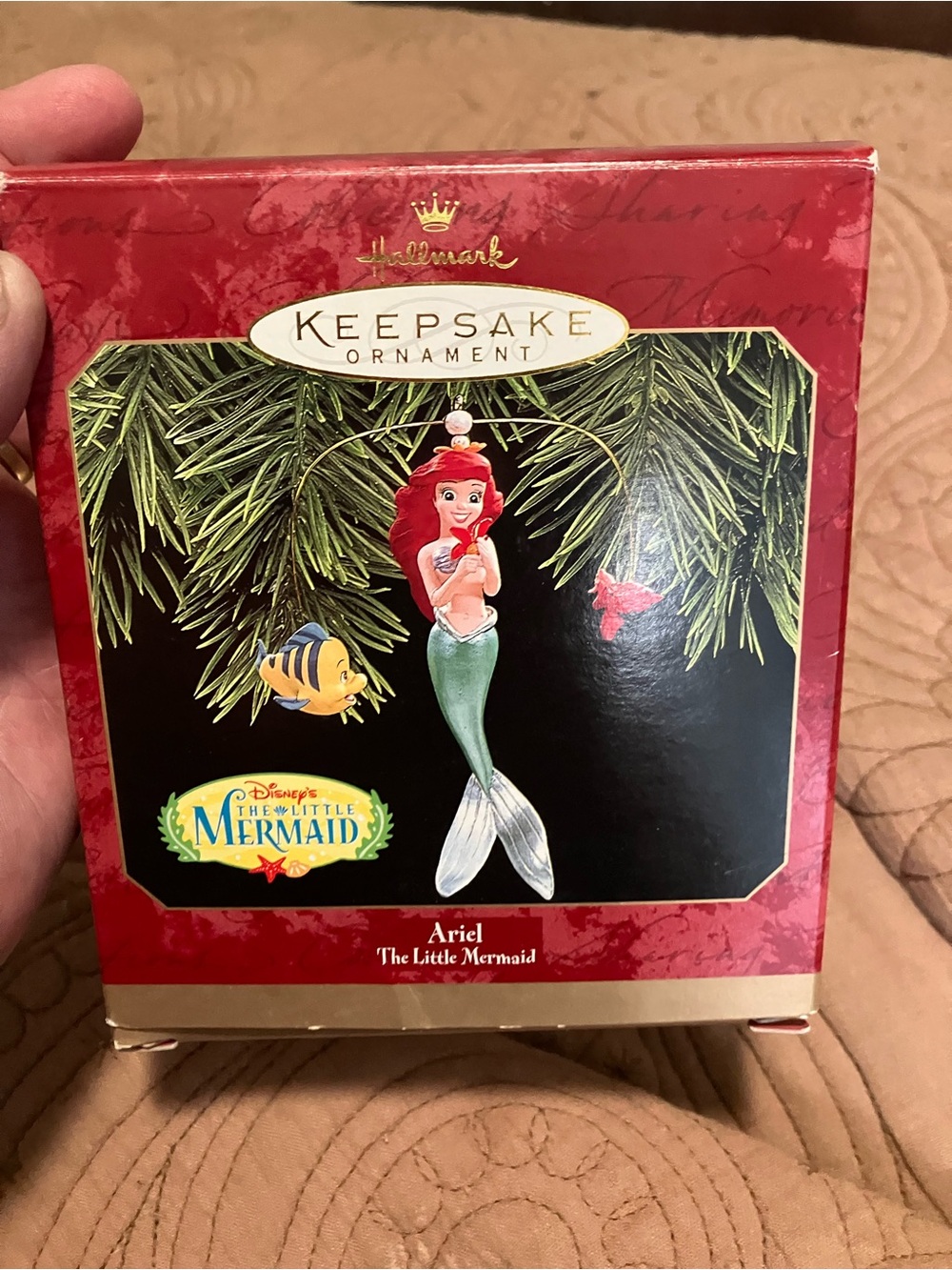 Hallmark Keepsake Ornament - Ariel The Little Mermaid (Red, Green, White)